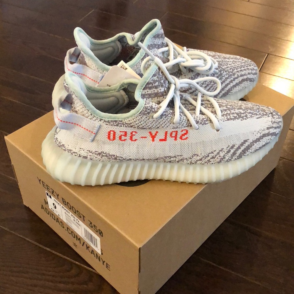 ❌SOLD❌ Yeezy Boost 350 Blue Tint - Picture 2 of 7